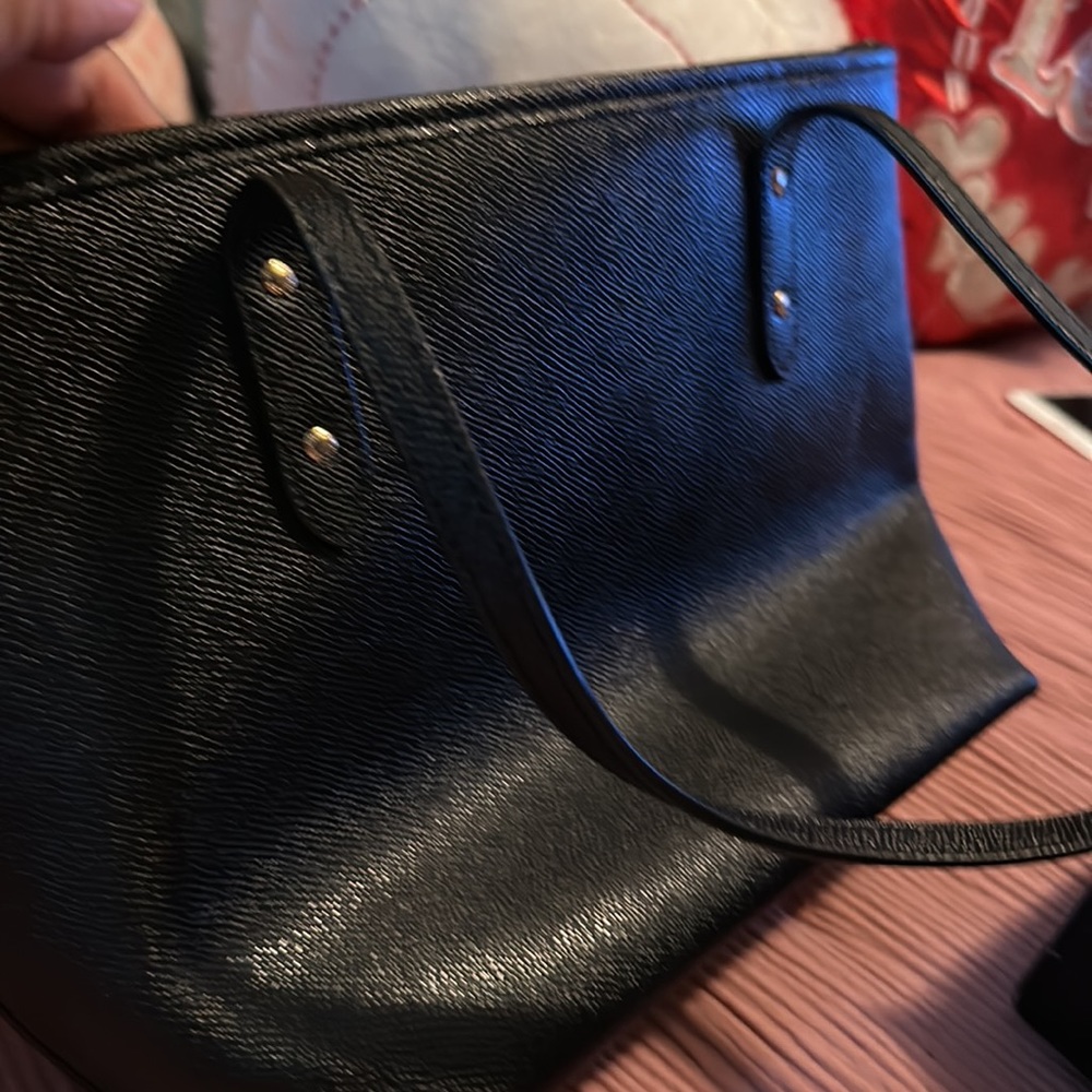 COPY - Coach mini tote - Picture 7 of 9